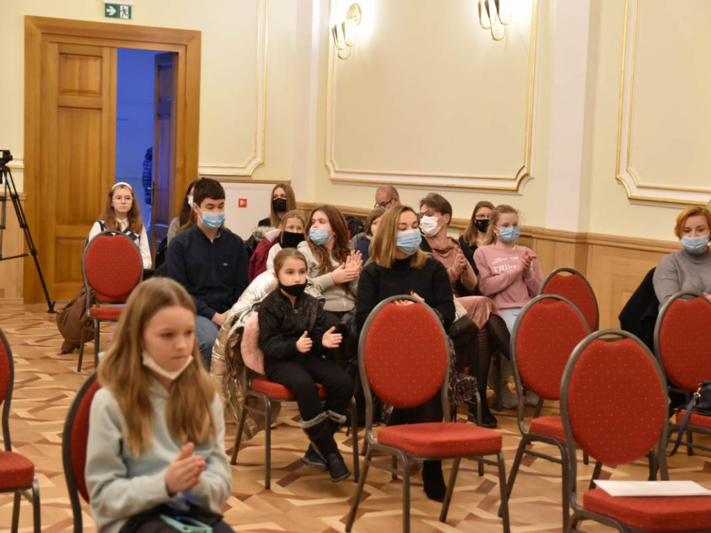 Konkursy Fundacji Serce Lasowiackie rozstrzygnięte. Laureaci odebrali nagrody w Tarnobrzeskim Domu Kultury [zdjęcia]