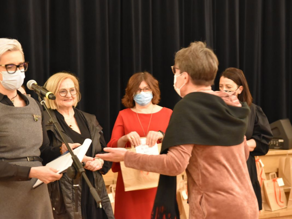 Konkursy Fundacji Serce Lasowiackie rozstrzygnięte. Laureaci odebrali nagrody w Tarnobrzeskim Domu Kultury [zdjęcia]
