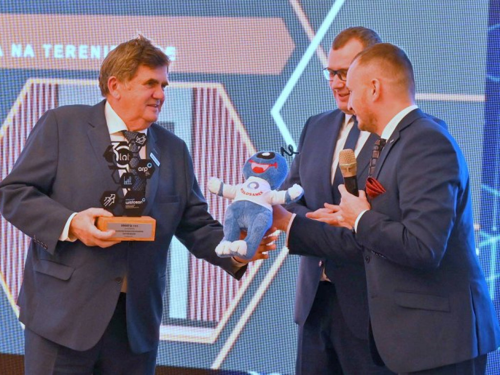 Tarnobrzeska Specjalna Strefa Ekonomiczna podsumowała rok 2021. Konferencja na zamku w Baranowie Sandomierskim [zdjęcia]