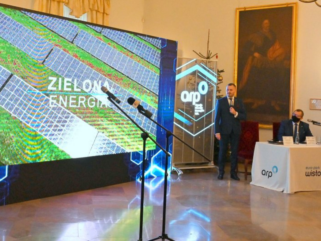 Tarnobrzeska Specjalna Strefa Ekonomiczna podsumowała rok 2021. Konferencja na zamku w Baranowie Sandomierskim [zdjęcia]