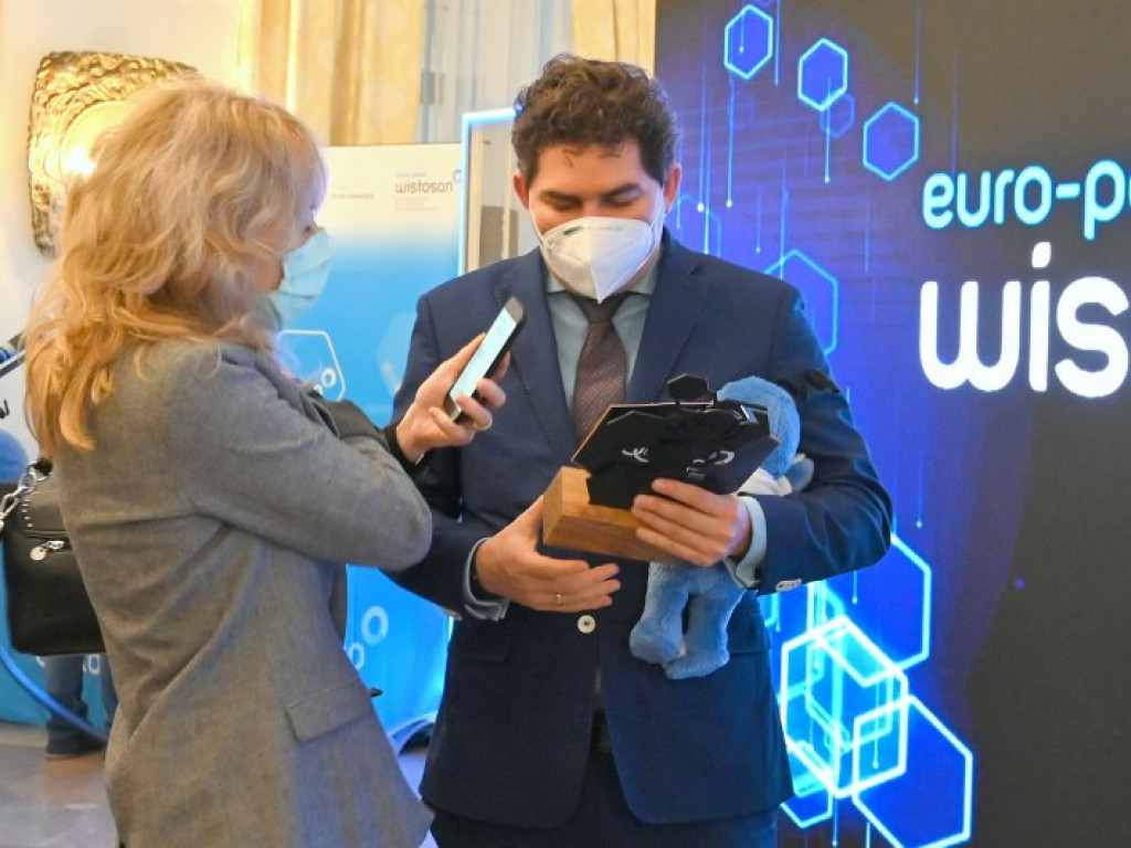 Tarnobrzeska Specjalna Strefa Ekonomiczna podsumowała rok 2021. Konferencja na zamku w Baranowie Sandomierskim [zdjęcia]