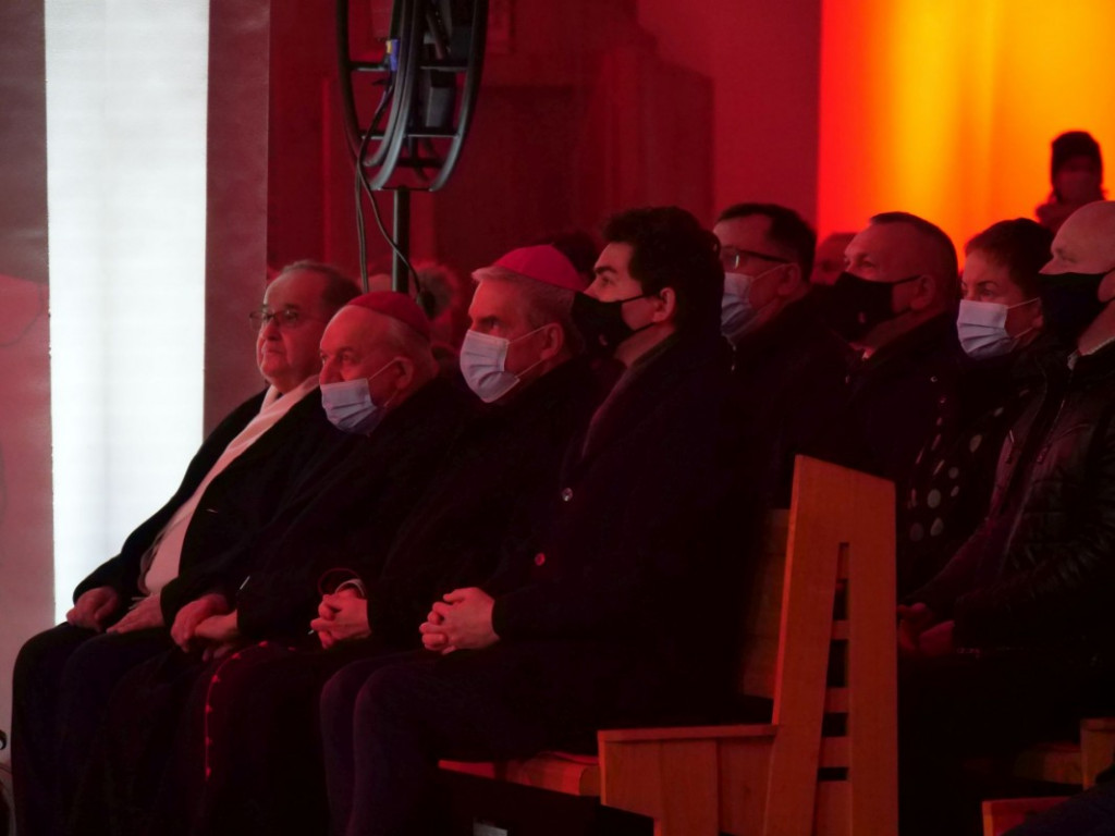 Wyjątkowy koncert, milicjanci i robotnicy. Stalowowolanie uczcili rocznicę wprowadzenia stanu wojennego [zdjęcia]