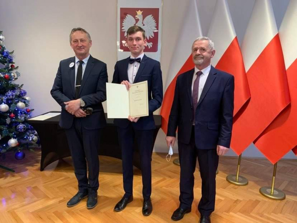 Sandomierz. Prymusi otrzymali stypendia premiera [zdjęcia]