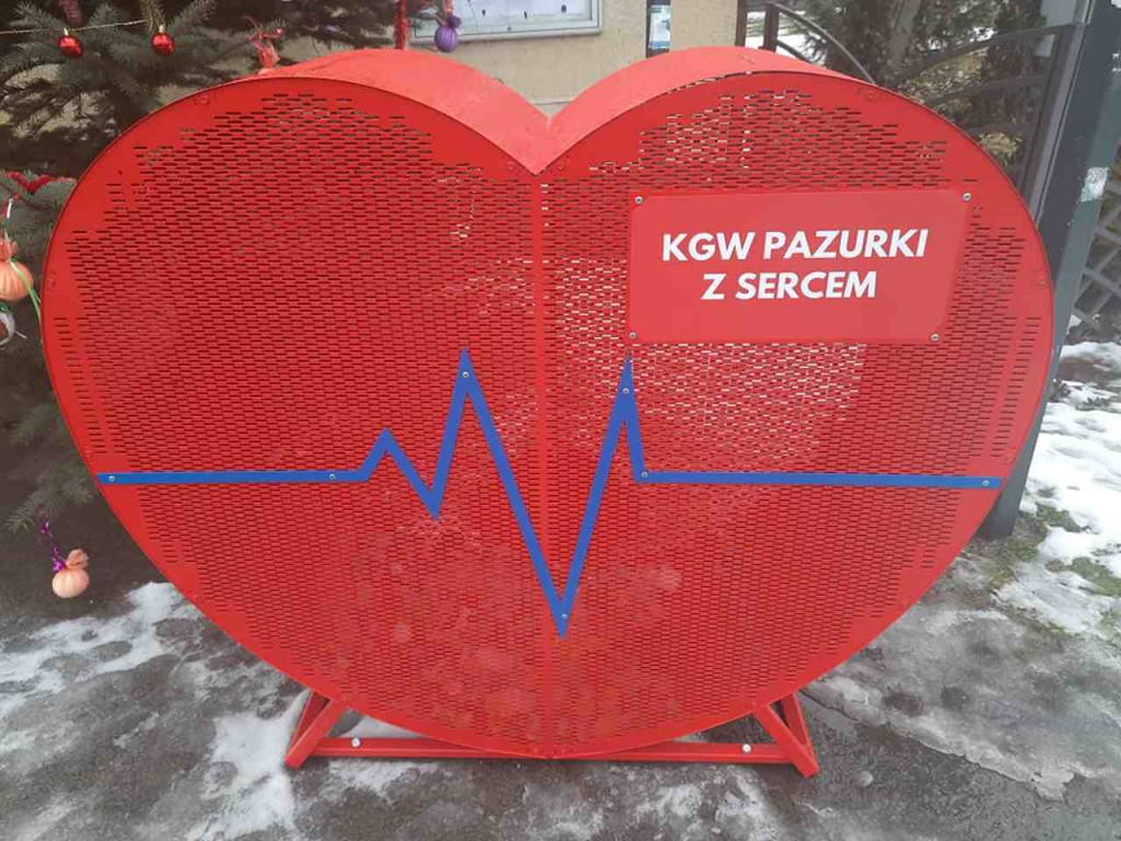 Serce na nakrętki z inicjatywy KGW 