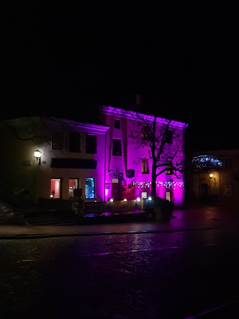Sandomierz. Sylwester z kolorowymi iluminacjami [zdjęcia]