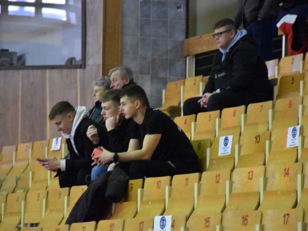 Gwiazdy i licytacje na turnieju 