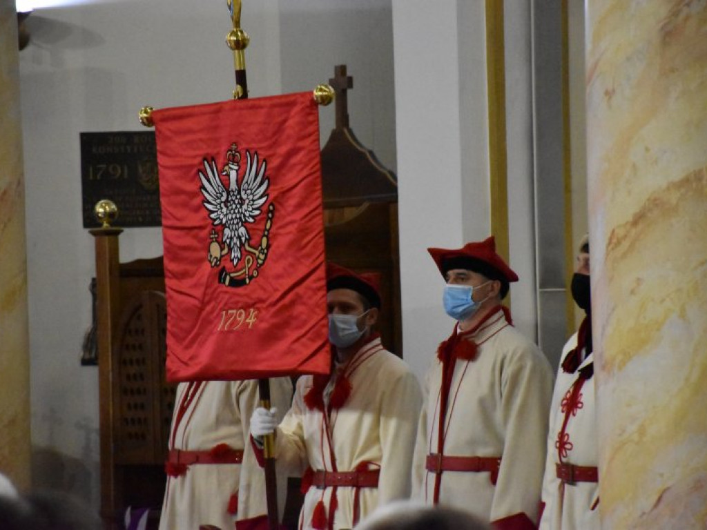 Pogrzeb Mieczysława Machulaka, wieloletniego sekretarza Połańca, regionalisty [zdjęcia]