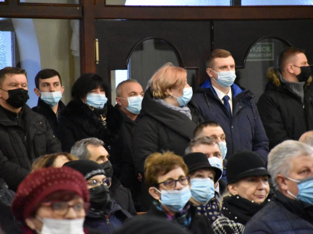 Pogrzeb Mieczysława Machulaka, wieloletniego sekretarza Połańca, regionalisty [zdjęcia]