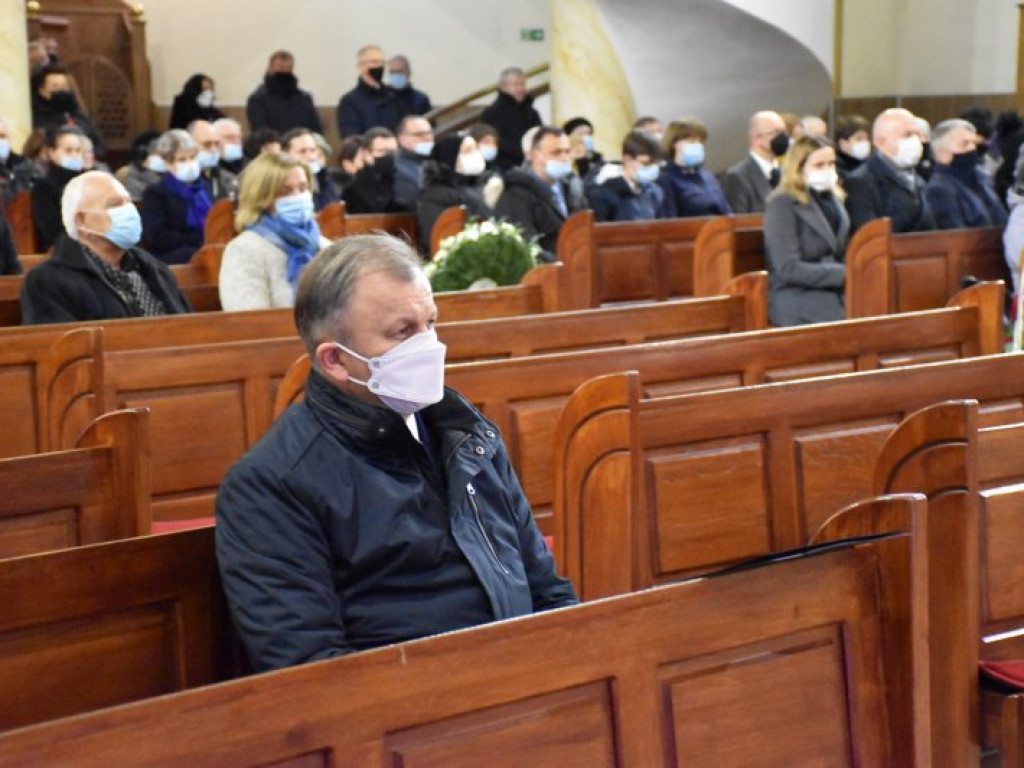 Pogrzeb Mieczysława Machulaka, wieloletniego sekretarza Połańca, regionalisty [zdjęcia]