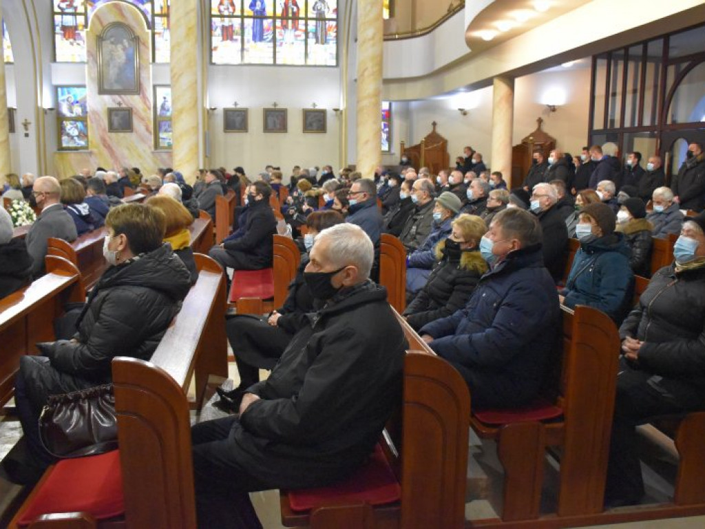 Pogrzeb Mieczysława Machulaka, wieloletniego sekretarza Połańca, regionalisty [zdjęcia]