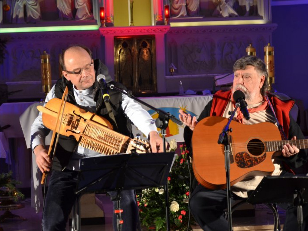 Żeglarska kolęda w Tarnobrzegu. Zagrały gwiazdy [zdjęcia]