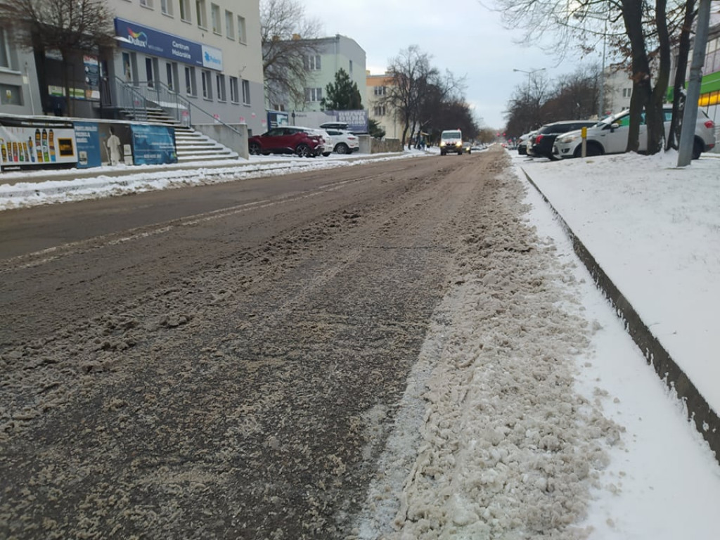 Tarnobrzeg. Jaka sytuacja na drogach? Prognoza pogody na piątek [zdjęcia]