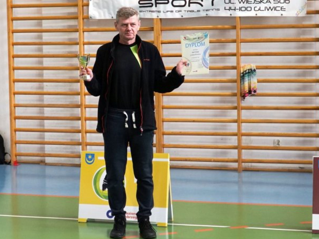 Turniej o Indywidualne Mistrzostwo Amatorskiej Ligi Tenisa Stołowego w Tarnobrzegu [zdjęcia]