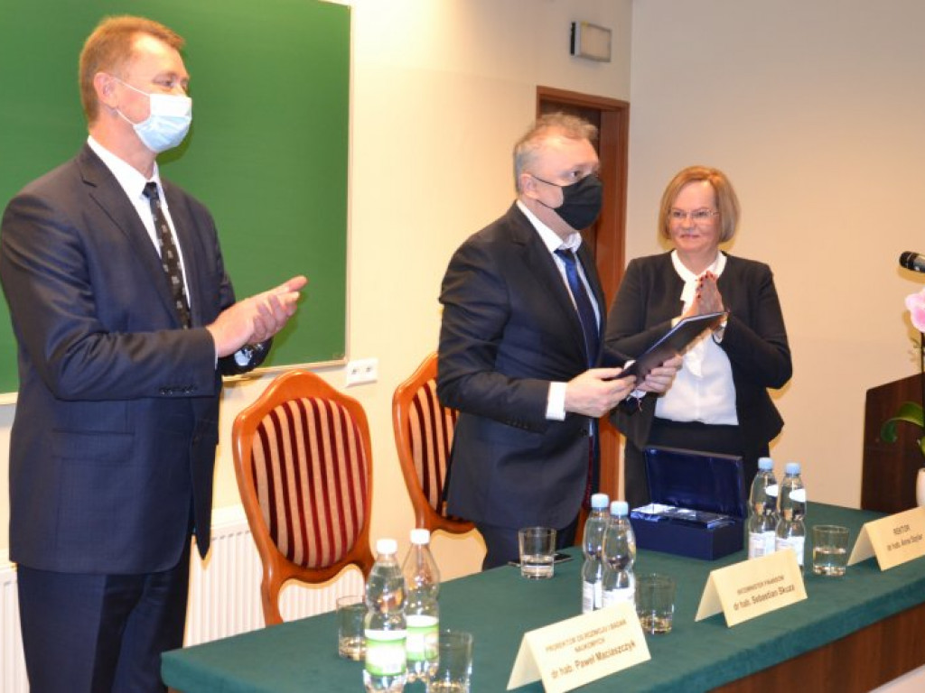 Wiceminister finansów w tarnobrzeskiej Państwowej Uczelni Zawodowej [zdjęcia]