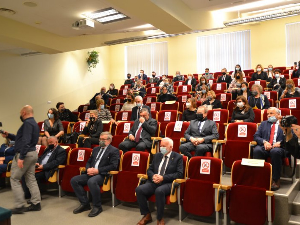 Wiceminister finansów w tarnobrzeskiej Państwowej Uczelni Zawodowej [zdjęcia]