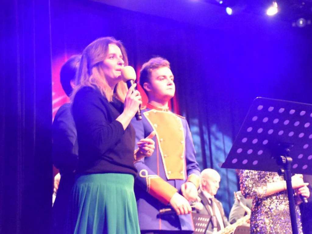 Koncert charytatywny dla Wiktorii i Adrianka w Nowej Dębie [zdjęcia]