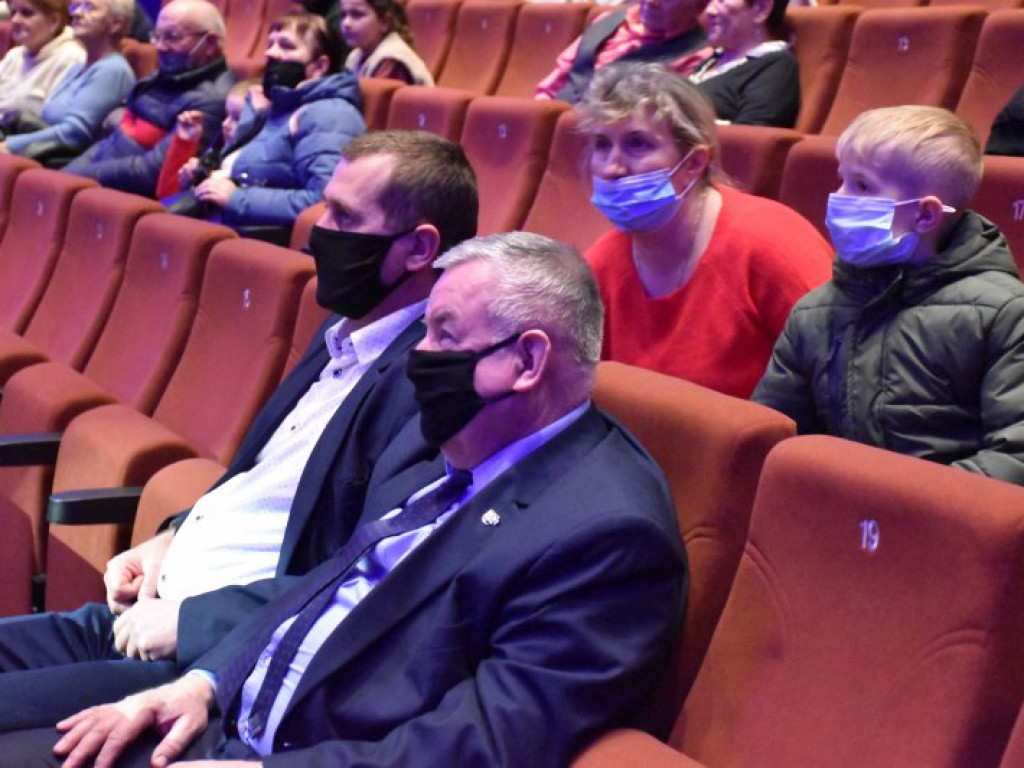 Koncert charytatywny dla Wiktorii i Adrianka w Nowej Dębie [zdjęcia]