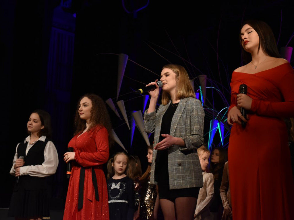 Tarnobrzeg. Soliści i instrumentaliści z TDK zaprezentowali się podczas 