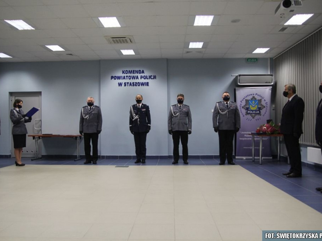 Pożegnanie komendanta staszowskiej policji. Znamy nazwisko następcy [zdjęcia]