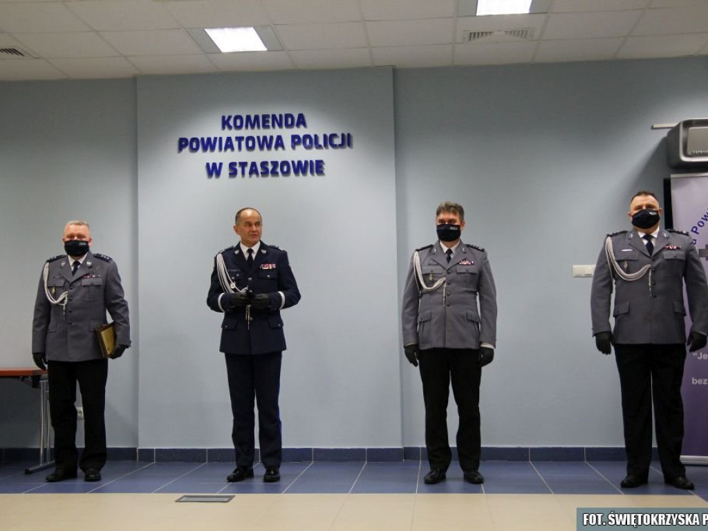 Pożegnanie komendanta staszowskiej policji. Znamy nazwisko następcy [zdjęcia]