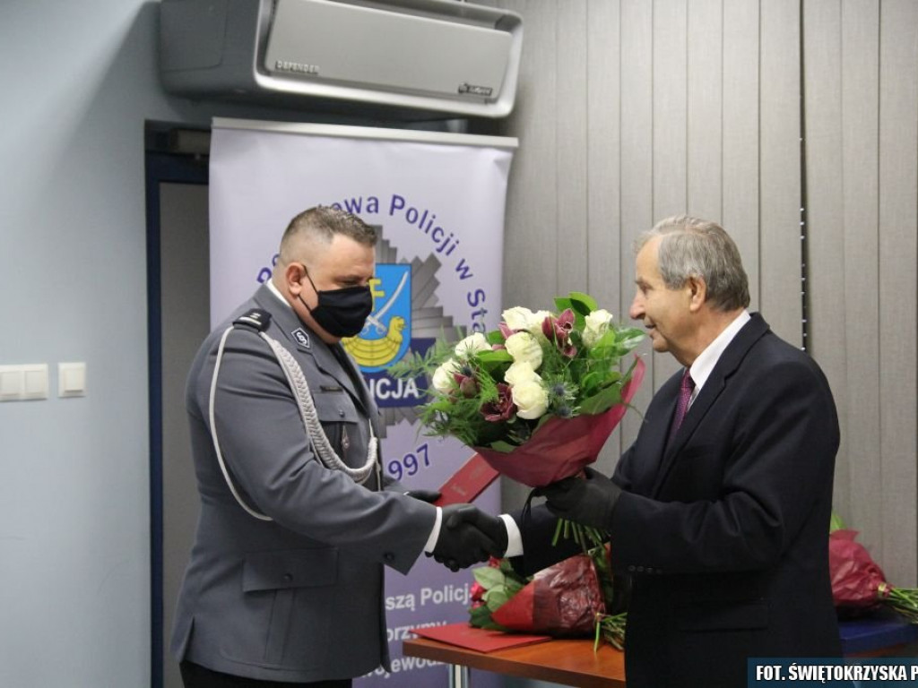 Pożegnanie komendanta staszowskiej policji. Znamy nazwisko następcy [zdjęcia]