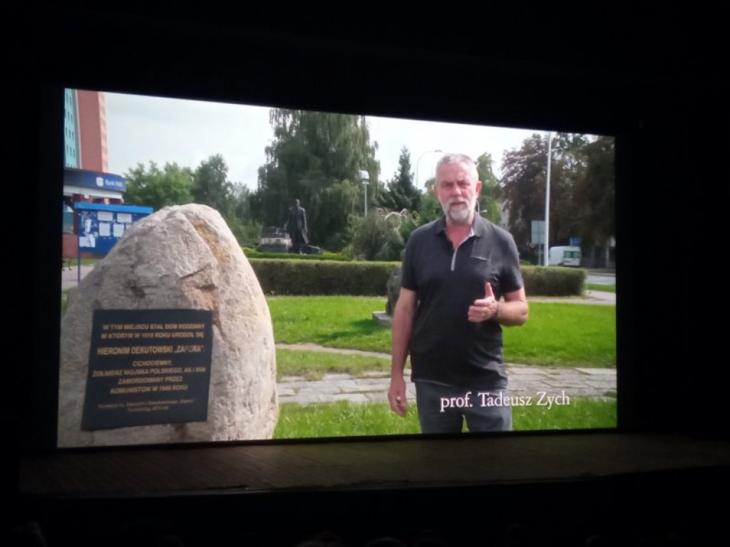 Tarnobrzeg. Premiera filmu o Hieronimie Dekutowskim - Zaporze [zdjęcia]