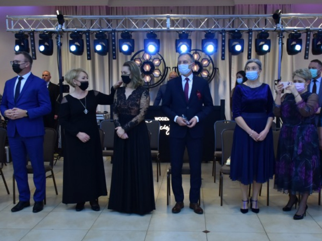 Sandomierz, Dwikozy. Zachwycający polonez uczniów Collegium Gostomianum [zdjęcia]