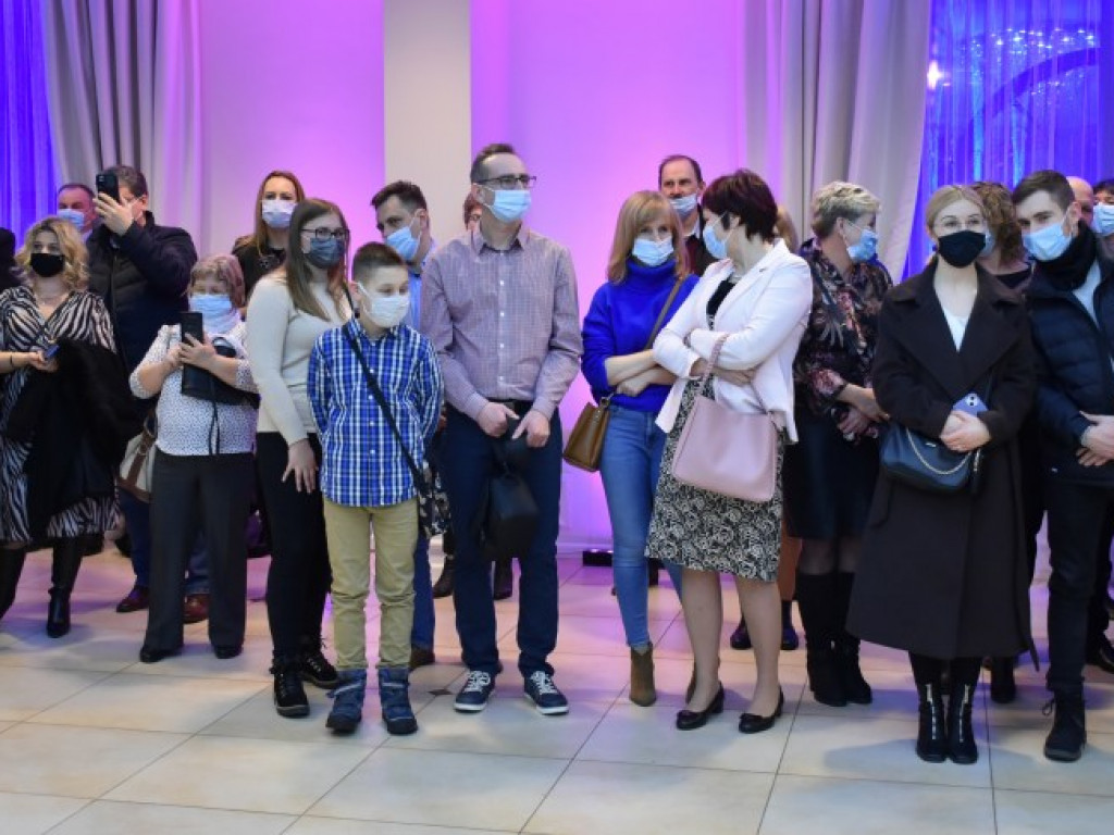 Sandomierz, Dwikozy. Zachwycający polonez uczniów Collegium Gostomianum [zdjęcia]