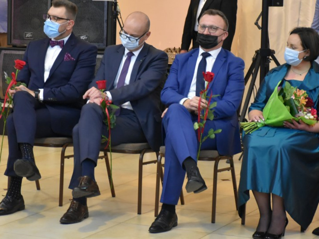 Sandomierz, Dwikozy. Zachwycający polonez uczniów Collegium Gostomianum [zdjęcia]