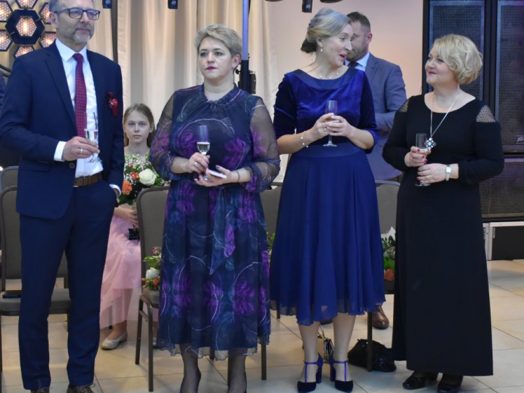 Sandomierz, Dwikozy. Zachwycający polonez uczniów Collegium Gostomianum [zdjęcia]