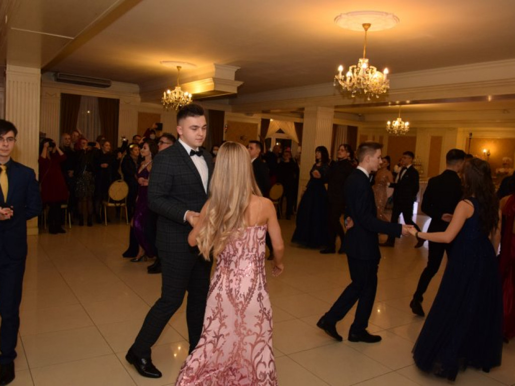 Druga tura studniówki tarnobrzeskiego 