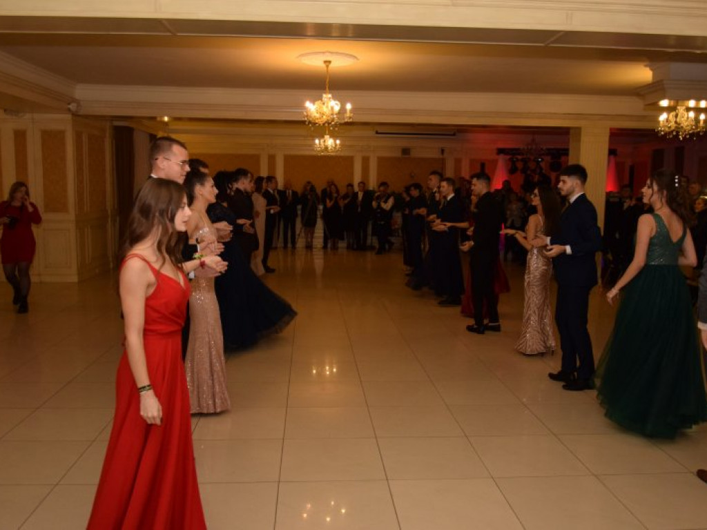 Druga tura studniówki tarnobrzeskiego 