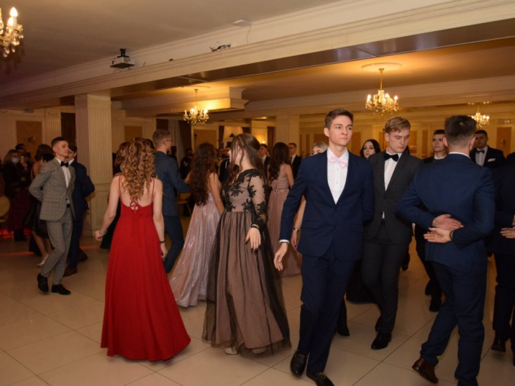 Druga tura studniówki tarnobrzeskiego 