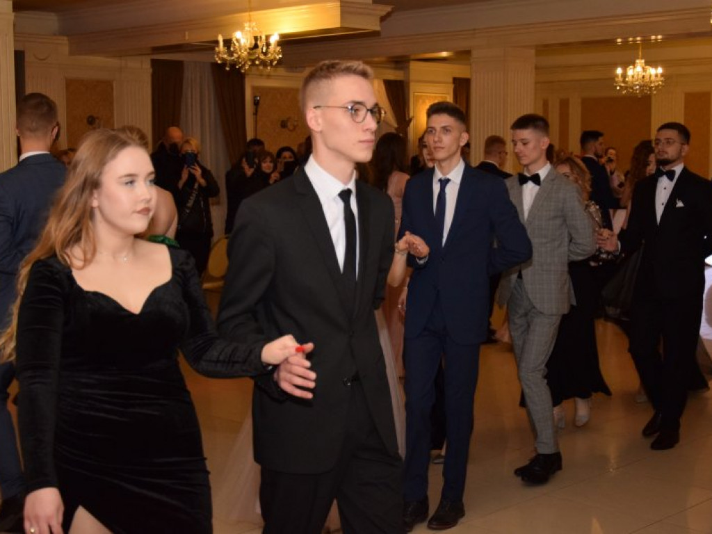 Druga tura studniówki tarnobrzeskiego 
