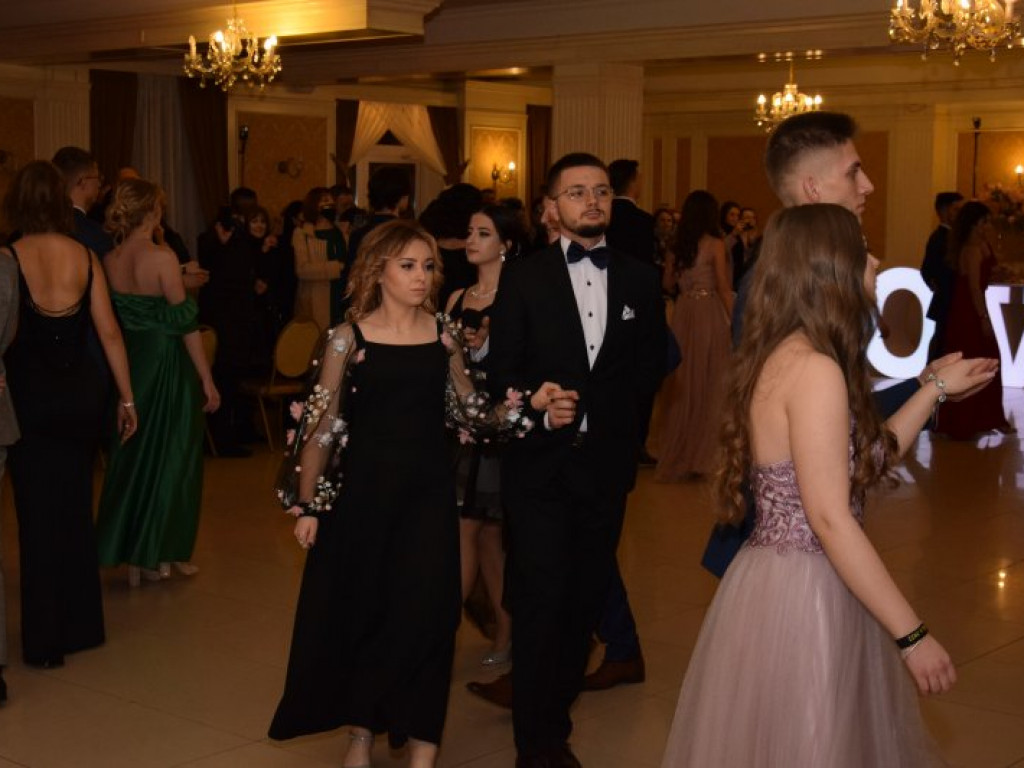 Druga tura studniówki tarnobrzeskiego 