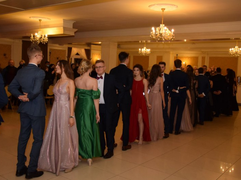 Druga tura studniówki tarnobrzeskiego 
