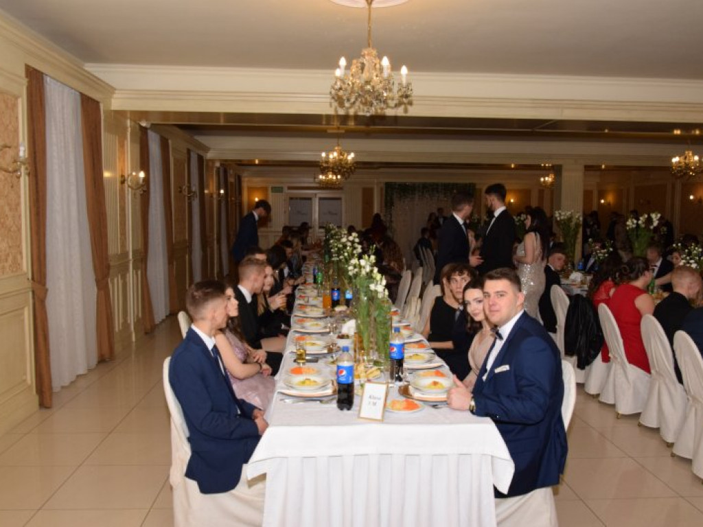 Druga tura studniówki tarnobrzeskiego 