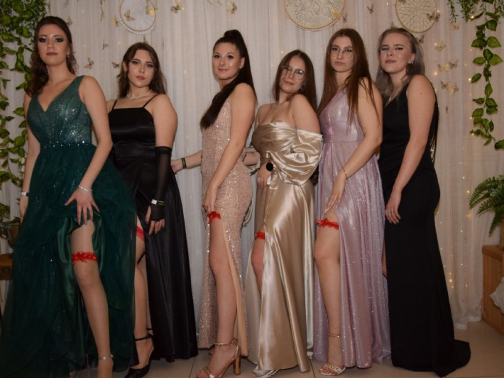 Druga tura studniówki tarnobrzeskiego 