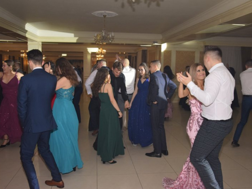 Druga tura studniówki tarnobrzeskiego 