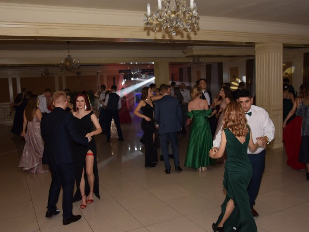 Druga tura studniówki tarnobrzeskiego 