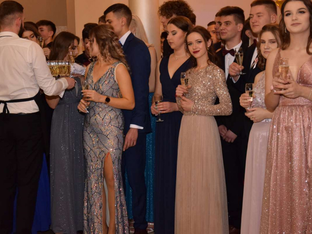 Studniówka tarnobrzeskiego 