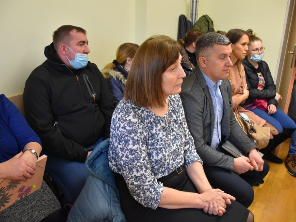 Nowa Dęba. Jest decyzja rady w sprawie likwidacji szkół [zdjęcia]