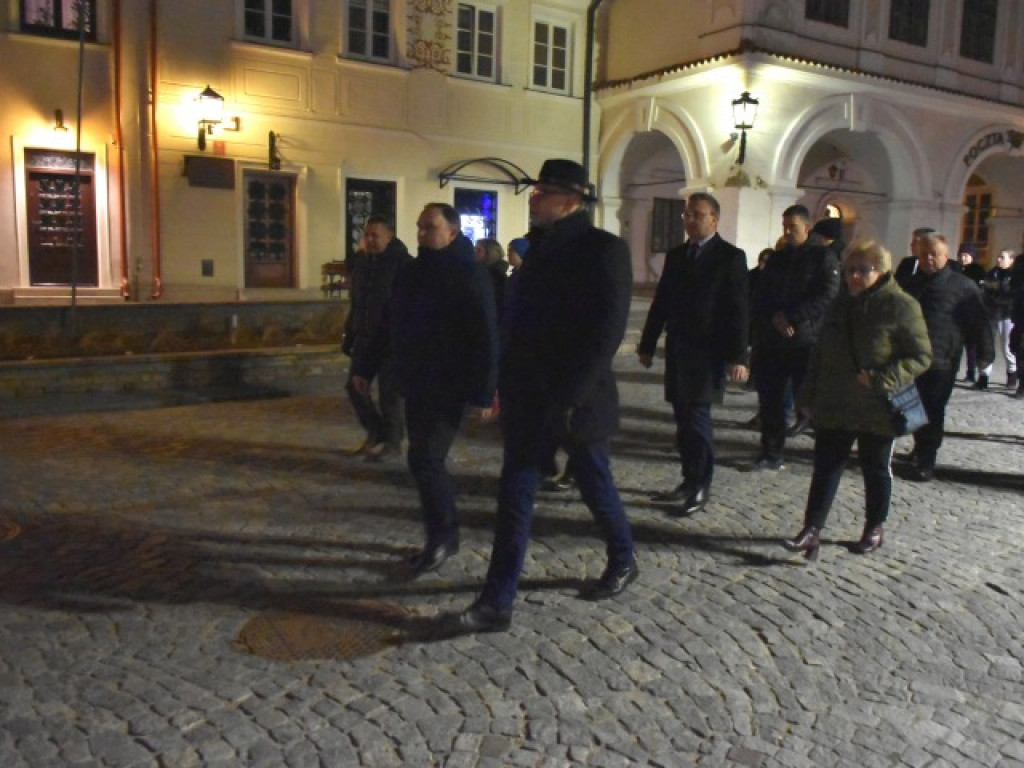 Przemarsz w geście solidarności. Sandomierzanie chcą pomóc mieszkańcom Ukrainy