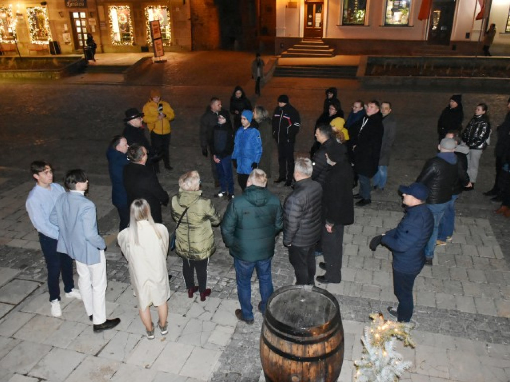 Przemarsz w geście solidarności. Sandomierzanie chcą pomóc mieszkańcom Ukrainy