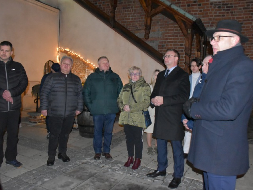 Przemarsz w geście solidarności. Sandomierzanie chcą pomóc mieszkańcom Ukrainy