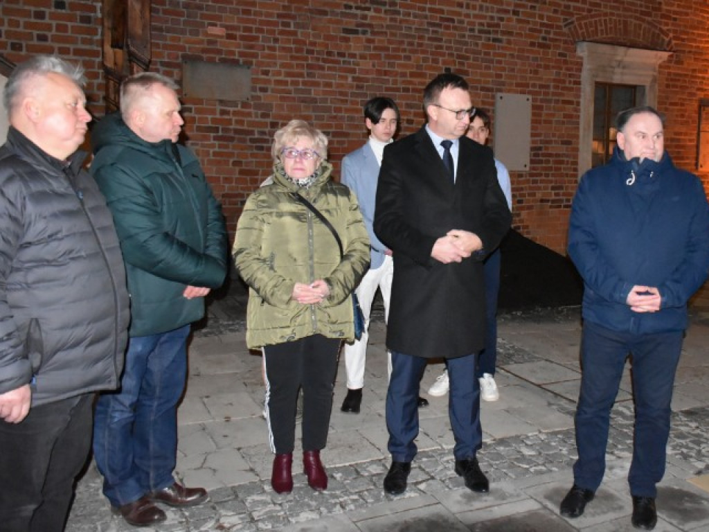 Przemarsz w geście solidarności. Sandomierzanie chcą pomóc mieszkańcom Ukrainy