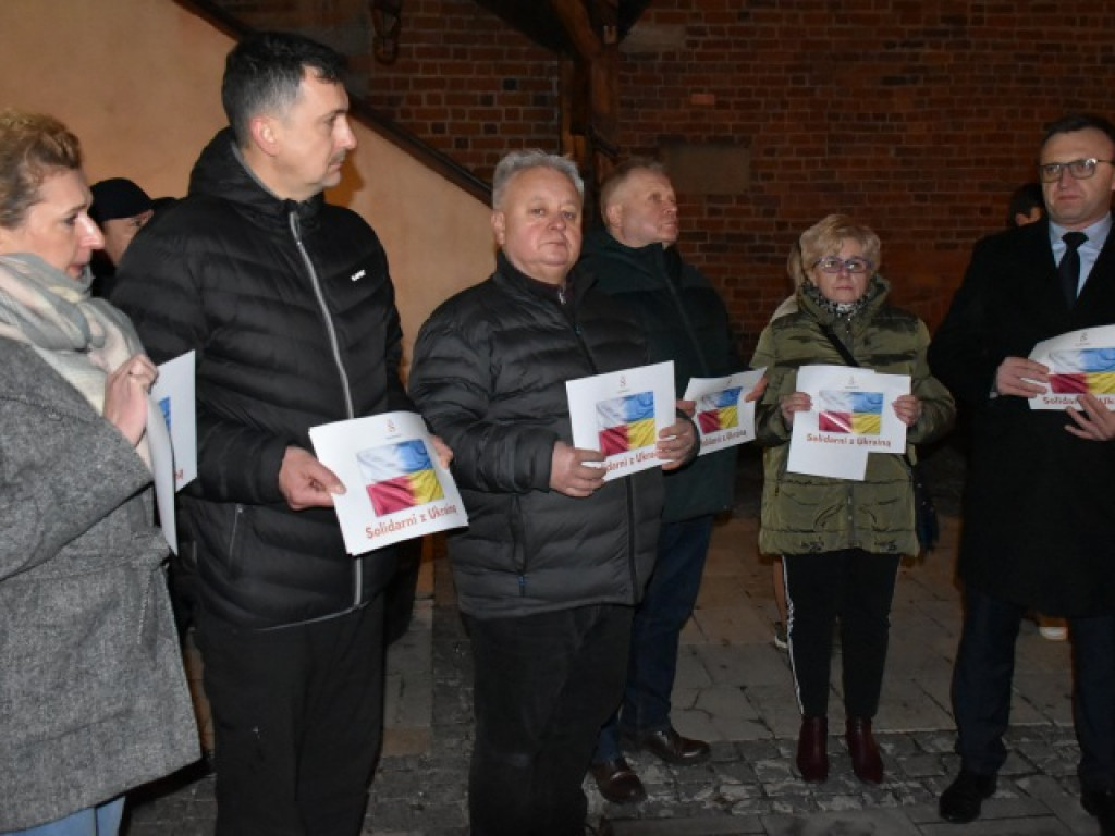 Przemarsz w geście solidarności. Sandomierzanie chcą pomóc mieszkańcom Ukrainy