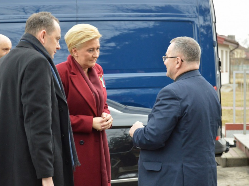 Pierwsza Dama RP spotkała się w Bojanowie z dziećmi z Ukrainy [zdjęcia]