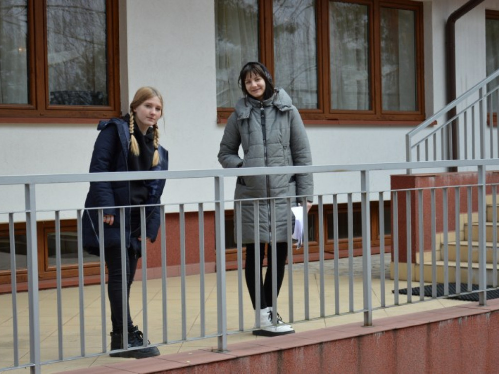 Pierwsza Dama RP spotkała się w Bojanowie z dziećmi z Ukrainy [zdjęcia]