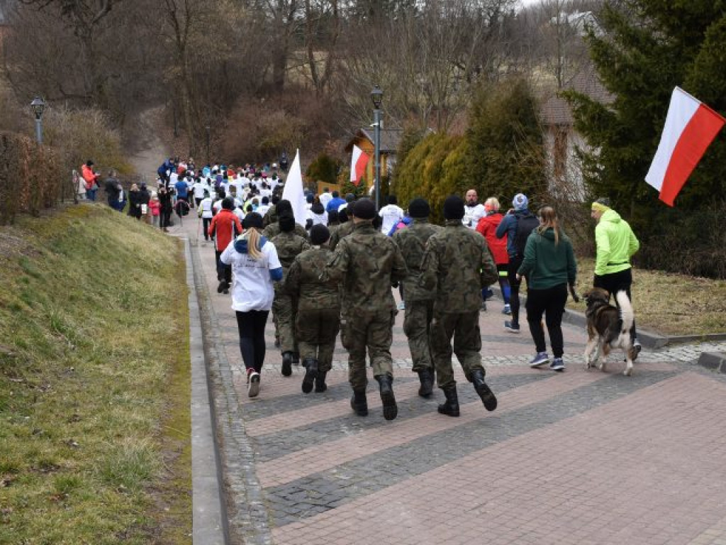 Sandomierz. Biegiem uczcili żołnierzy wyklętych [zdjęcia]
